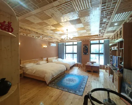 Shaka Amage Hotel a Heishui