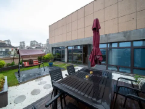 GEM Hotel (Chizhou High-speed Railway Station)