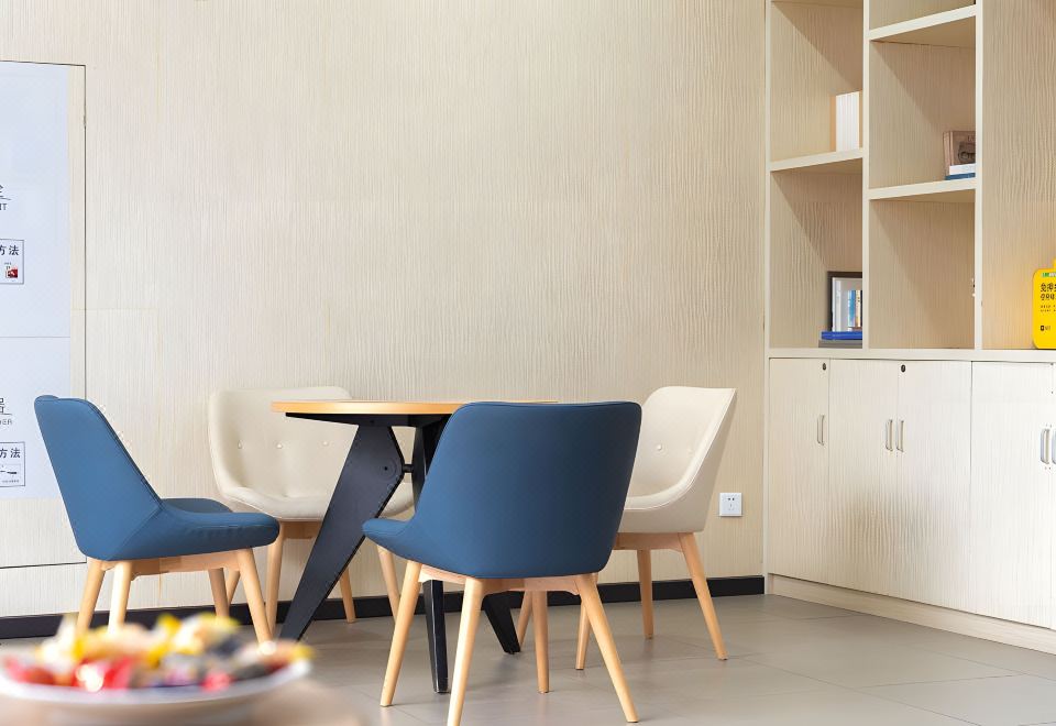 5. 푸유 호텔 (샤..