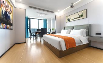 Yunjing Intelligent Cinema Hotel (Hubei Economic College Branch)