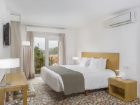 Le Club Mougins Hotels in Mougins