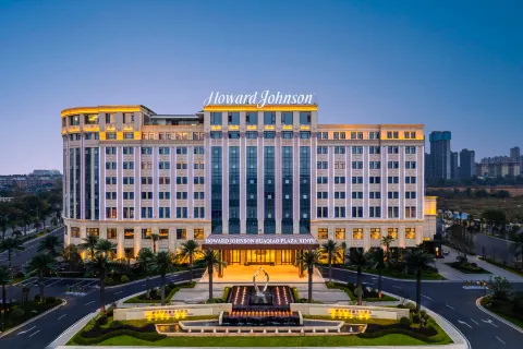 Howard Johnson Huaqiao Plaza xinyu
