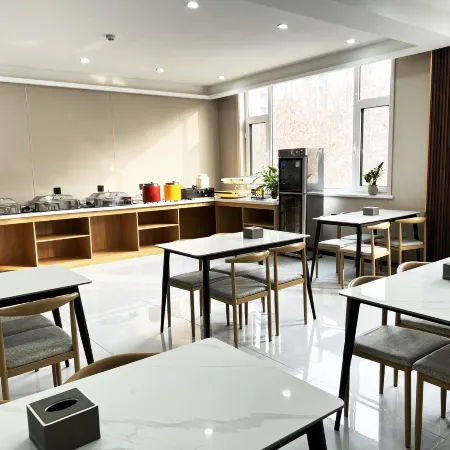 Juxian haoyijia Hotel