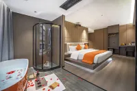 Huaxi Jinse Intelligent Cinema Hotel (Neijiang High-speed Railway North Station)