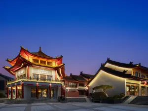 Wanda Yue Hotel · Qixia Wuyi (Wudangshan Scenic Area Entrance)