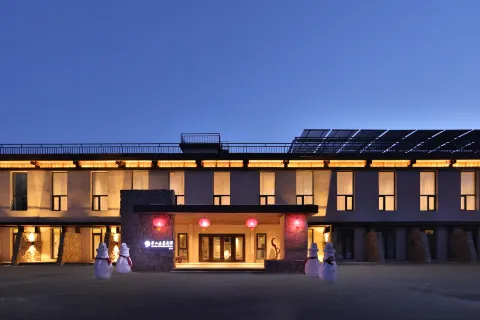 Mid-levels Hot Spring Home