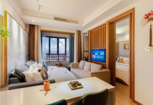 Emei Lanshan Timeli Homestay Hotel Overview