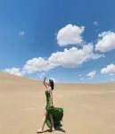 Dunhuang Mingsha Mountain Xingye Desert Camping Starry Sky Hotel