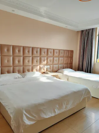 Huanren Lijiang Hotel Отели рядом с достопримечательностью «Minzu Square»