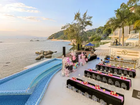 Xingshu Villa Hotel (Huidong Xunliaowan Scenic Area Store) Отели рядом с достопримечательностью «Jinyintan Beach»