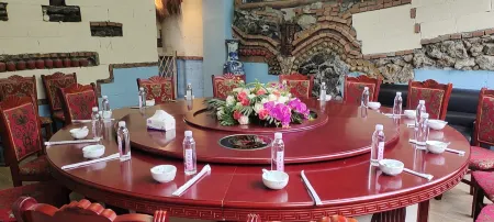 Baili Dujuan Shanlin Inn Отели рядом с достопримечательностью «Shiniu Tourism Town»