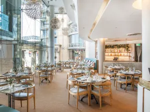 Pullman Quay Grand Sydney Harbour