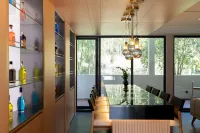 Qianna Guanshan Hot Spring Resort Hotel - bar