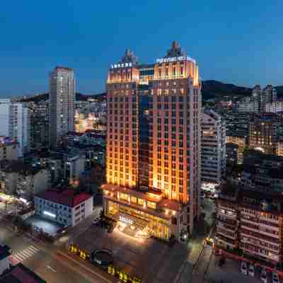 煙台百納瑞汀酒店（煙台站第一海水浴場店） Hotel Exterior