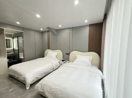 Yujianguisu Отели рядом с достопримечательностью «Baihua Bridge Relic Site»