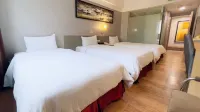 Delton Hotel Hotels in Kaohsiung Siaogang Airport