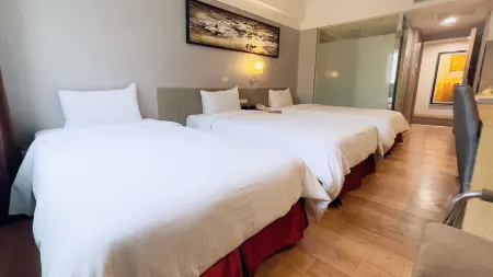 Delton Hotel