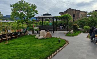 Xiangshan Miguocheng Homestay