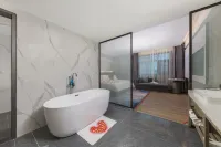 Aiqinhai Holiday Hotel Hotels in Changping Town