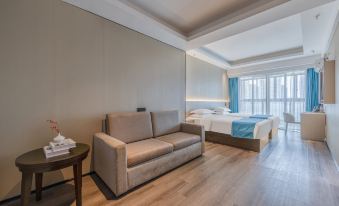 Cixi Jiabin Hotel (Hangzhou Bay Century City)