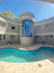 Shenghua - Pool