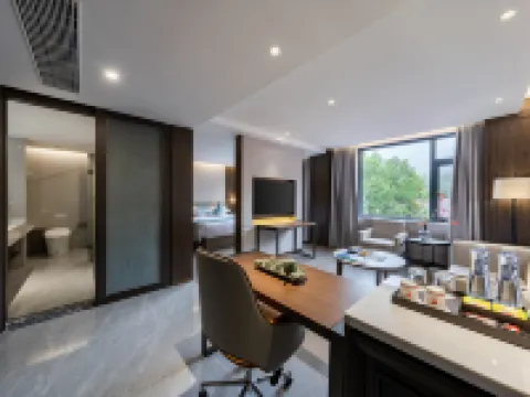 โรงแรมจื้อหง ลูซาน (สาขา เหมยลู่ ถนนกู่หลิง เขตทัศนียภาพภูเขาลูซาน) โรงแรมใกล้เหม่ยหลูวิลล่า