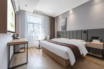 GreenTree Inn Express Hotel (Weihai High-speed Railway Terminal Port Branch) Hotel di Weihai