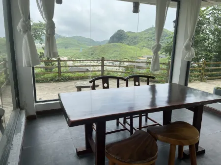 Bamishan Xingyunju Campground Отели рядом с достопримечательностью «Bamian Mountain»