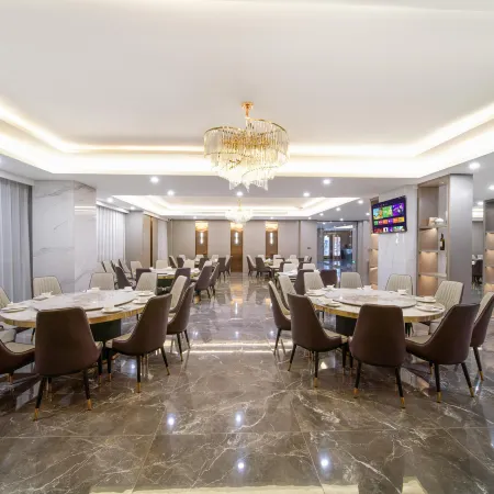 Holiday hotel Qiyunju(Lanzhou Zhongchuan International Airport Branch )