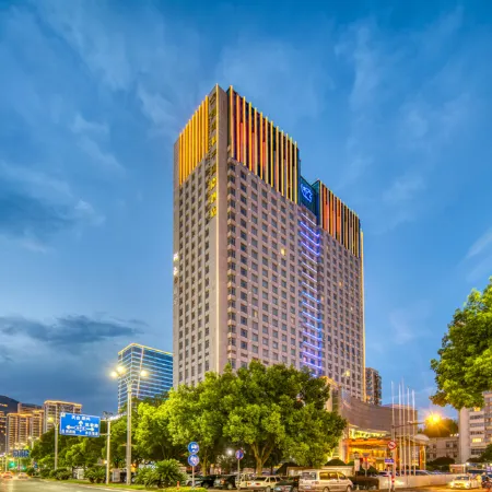 Linhai Double-Dove Peace International Hotel