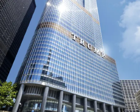Trump International Hotel & Tower® Chicago Hotels in Chicago