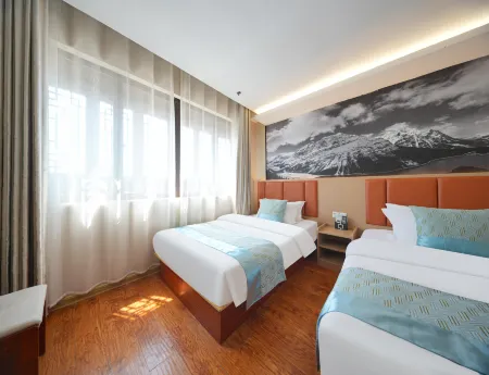 Lantingju Light Luxury Bieyuan (Taierzhuanggucheng Scenic Spot Branch) Отели рядом с достопримечательностью «Zaozhuang Technician College Tai'erzhuang Branch»