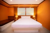 Baumanburi Hotel Patong Các khách sạn ở Phuket