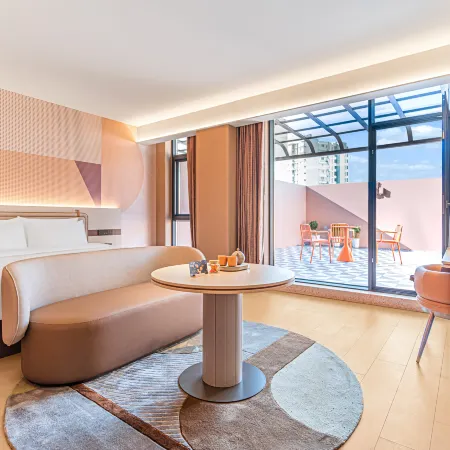 Orange Hotel (Xichang Qionghai 17du Huoba Square)