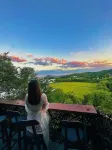 Yin Ma Shan Ju