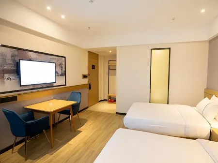 Anhua Hotel (Enshi Wuyang Dam Jiu Lifang Shopping Center)