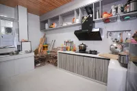 Wangxian Valley Flower Hill Homestay - bar