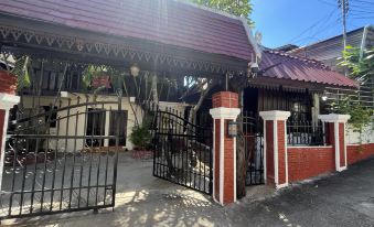 Manotemple Guesthouse