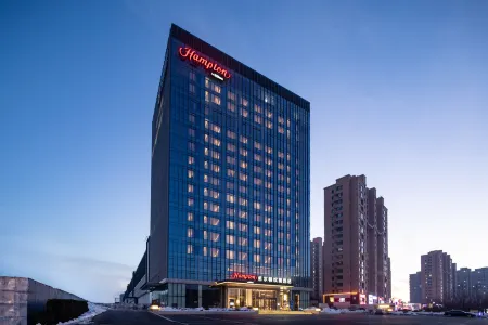 Hampton by Hilton Shenyang Shenbei University Park Отели рядом с достопримечательностью «Shenyang Institute of Engineering»