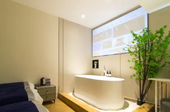 泰華ホテル(ハルビン商業大学鉄道駅) Harbin Yang Chushan Middle School Gymnasium周辺のホテル