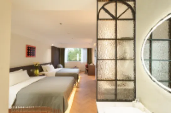 玖棲スマートホテル（大理高速鉄道駅）