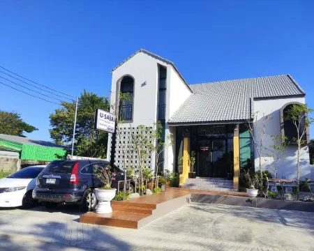 อยู่สบายวิลล่า โรงแรมในอำเภอเมืองยโสธร