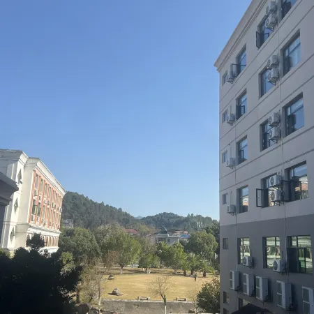 JAUNTYO INTERNATIONAL HOTEL