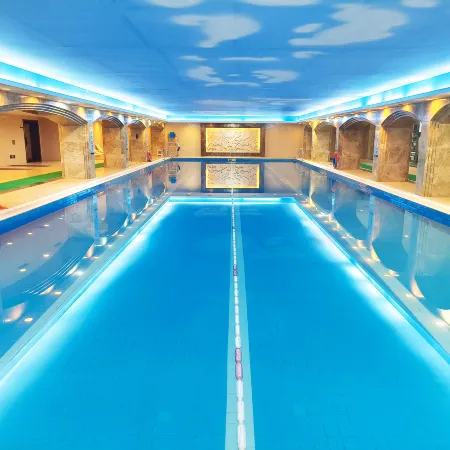 Grand Rezen Hotel Omiga
