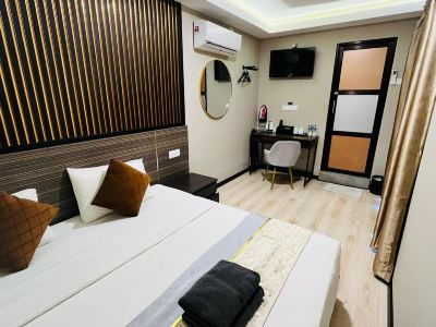Tc Theme Park Guest House
