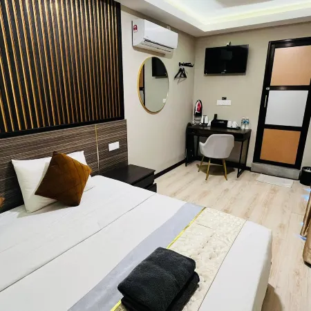 Tc Theme Park Guest House