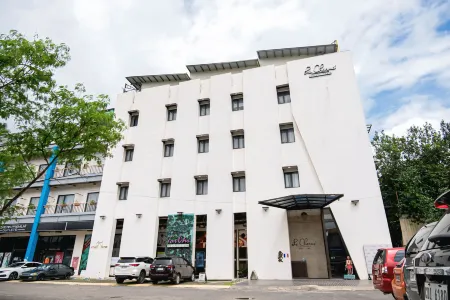 Le Charme Suites Subic