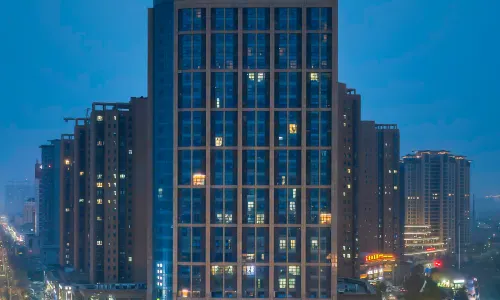 Orange Hotel (Suqian Baolong Plaza)