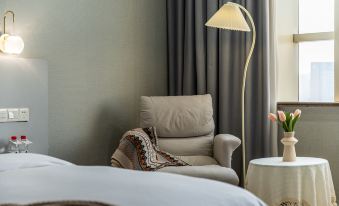 Jolly Hotel(Changsha Wuyi Square Helong Sports Center Branch))