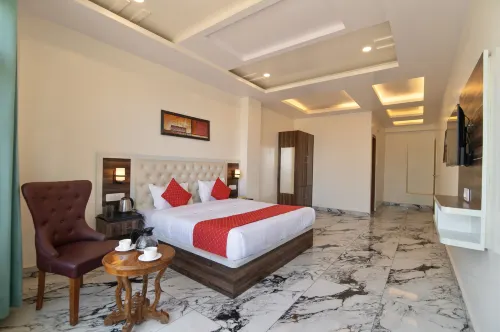 Shimla Inn